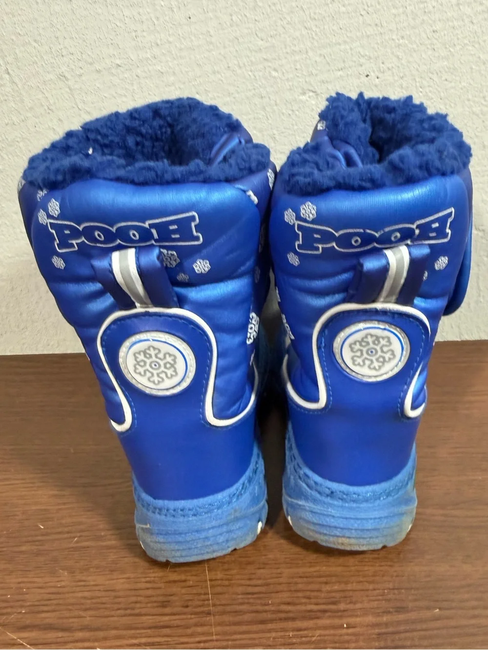 Y2K Pooh Snow Boots Toddler Size 5